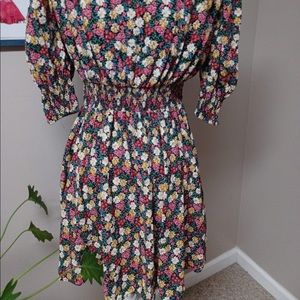 Used Clothes from ZARA Floral printed padded shoulder and puff shoulders